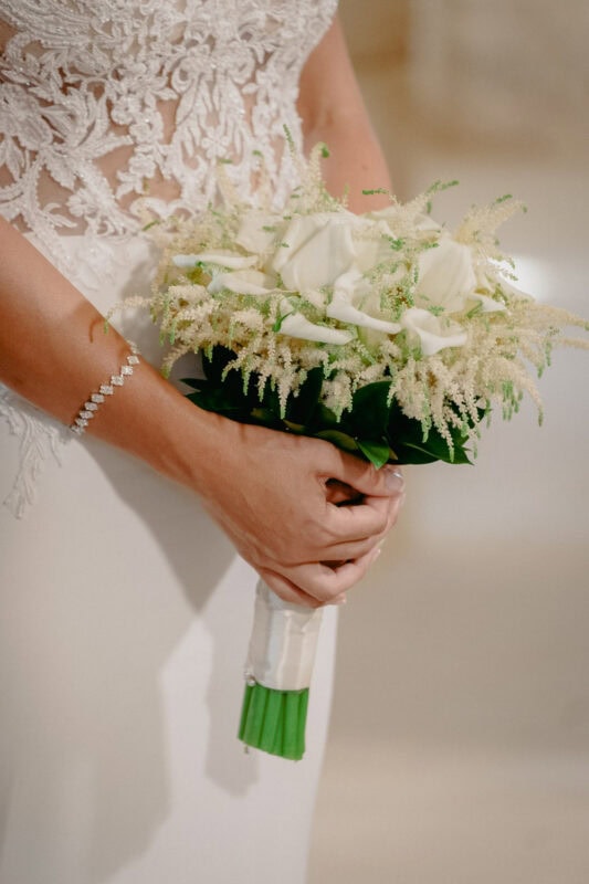Bridal bouquet at an intimate destination wedding in Messinia