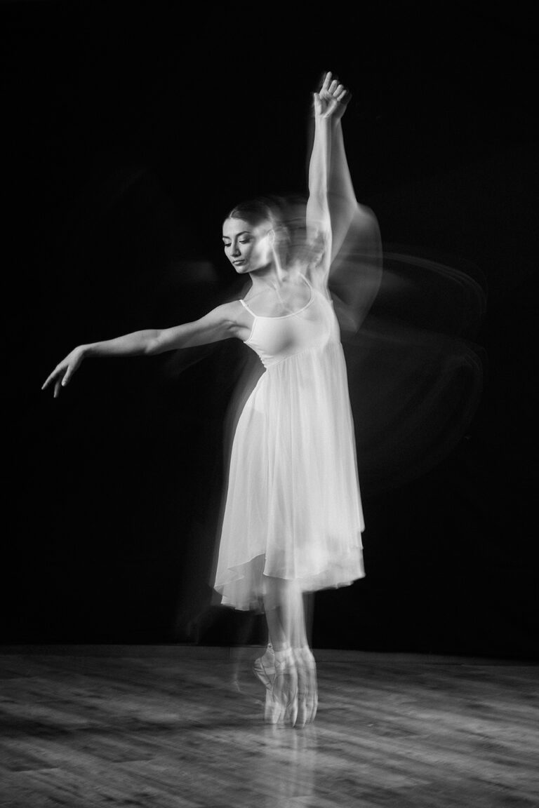Long exposure ballet photos